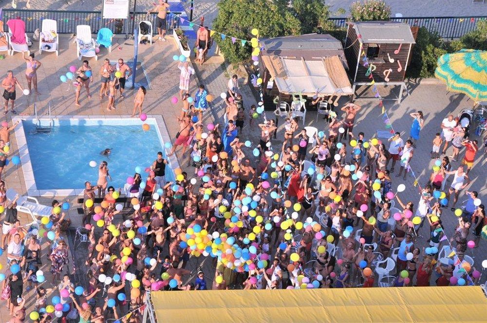 Grand Hotel Montesilvano Marina מראה חיצוני תמונה