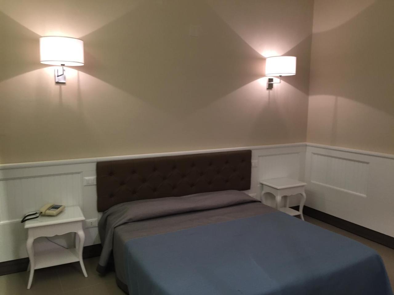 Grand Hotel Montesilvano Marina מראה חיצוני תמונה