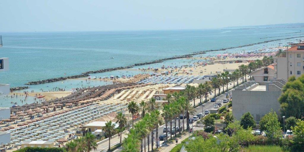 Grand Hotel Montesilvano Marina מראה חיצוני תמונה