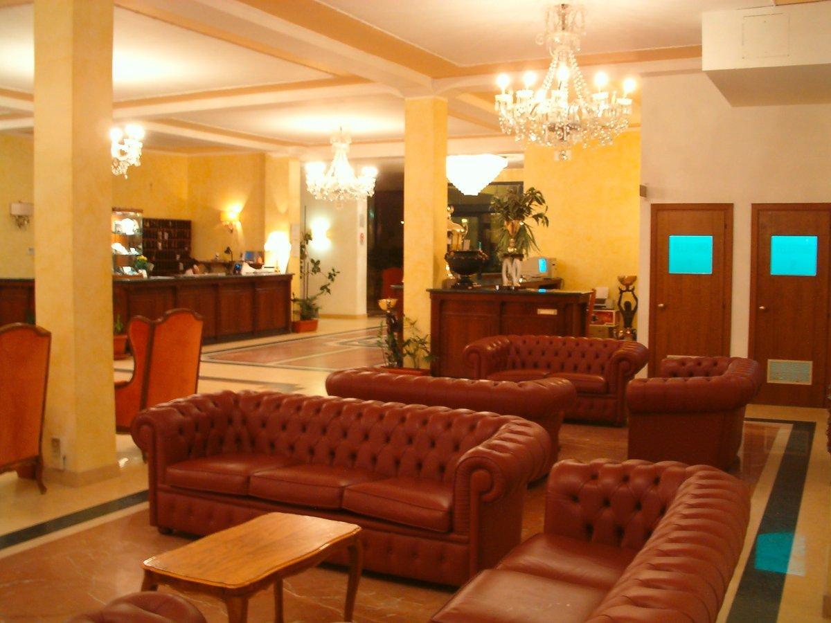 Grand Hotel Montesilvano Marina מראה חיצוני תמונה